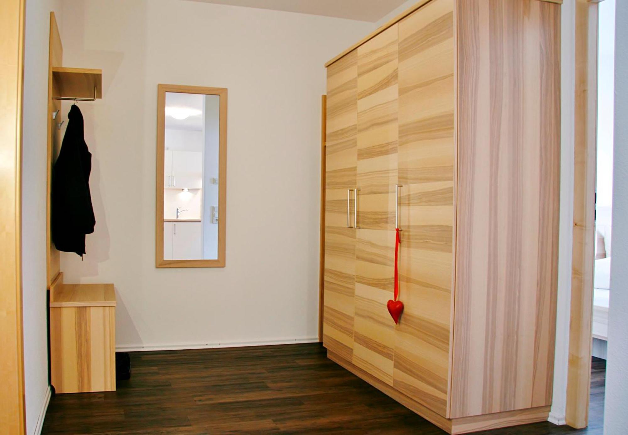 Seehotel Und Appartements Schnoeller リーデン エクステリア 写真
