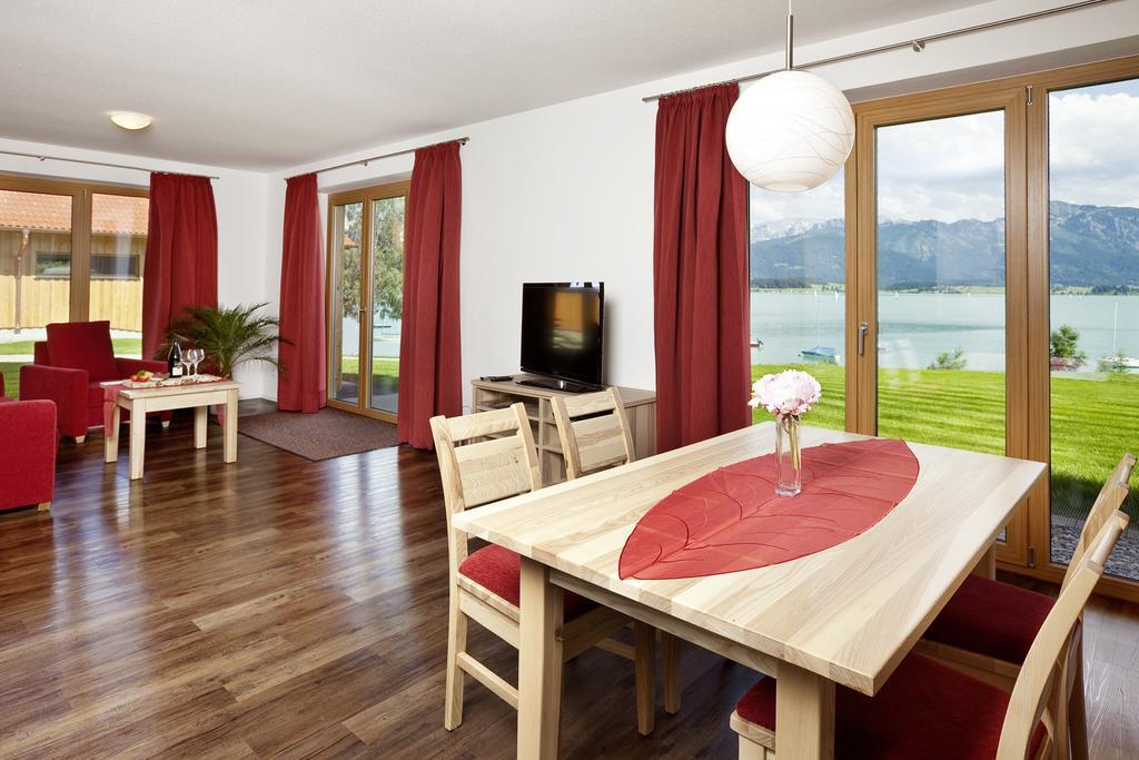 Seehotel Und Appartements Schnoeller リーデン エクステリア 写真